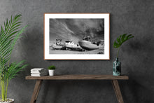 Indlæs billede til gallerivisning Plakat med fiskebåde på Thorup Strand, Denmark