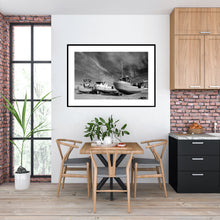 Indlæs billede til gallerivisning Plakat med fiskebåde på Thorup Strand, Denmark