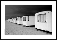 Indlæs billede til gallerivisning Plakat med badehuse på Løkken strand, Danmark