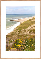 Plakat med høfterne ud fra stranden ved Bovbjerg Fyr, Danmark